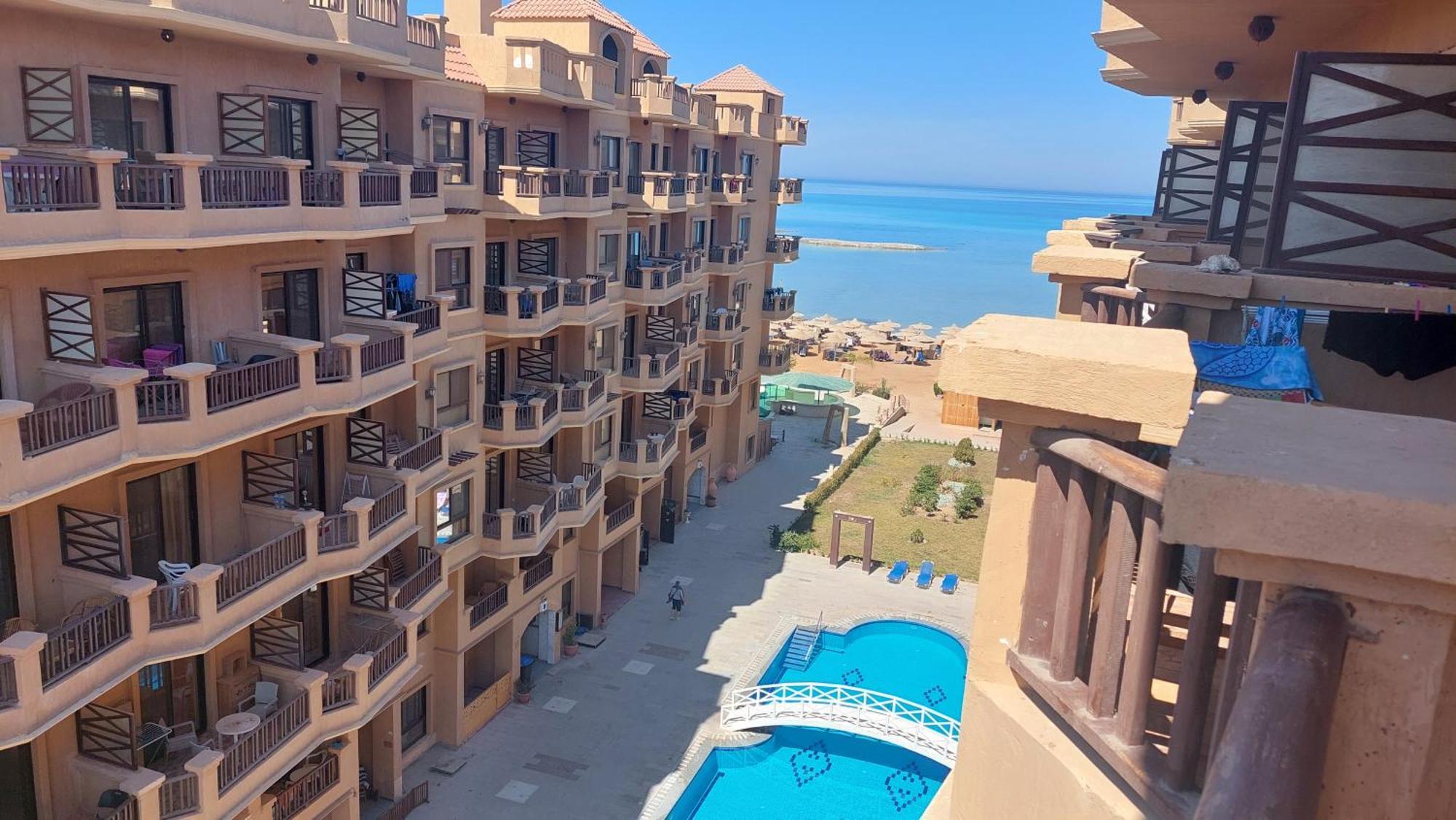 Comfort Zone At Turtles Beach Resort Hurghada Buitenkant foto